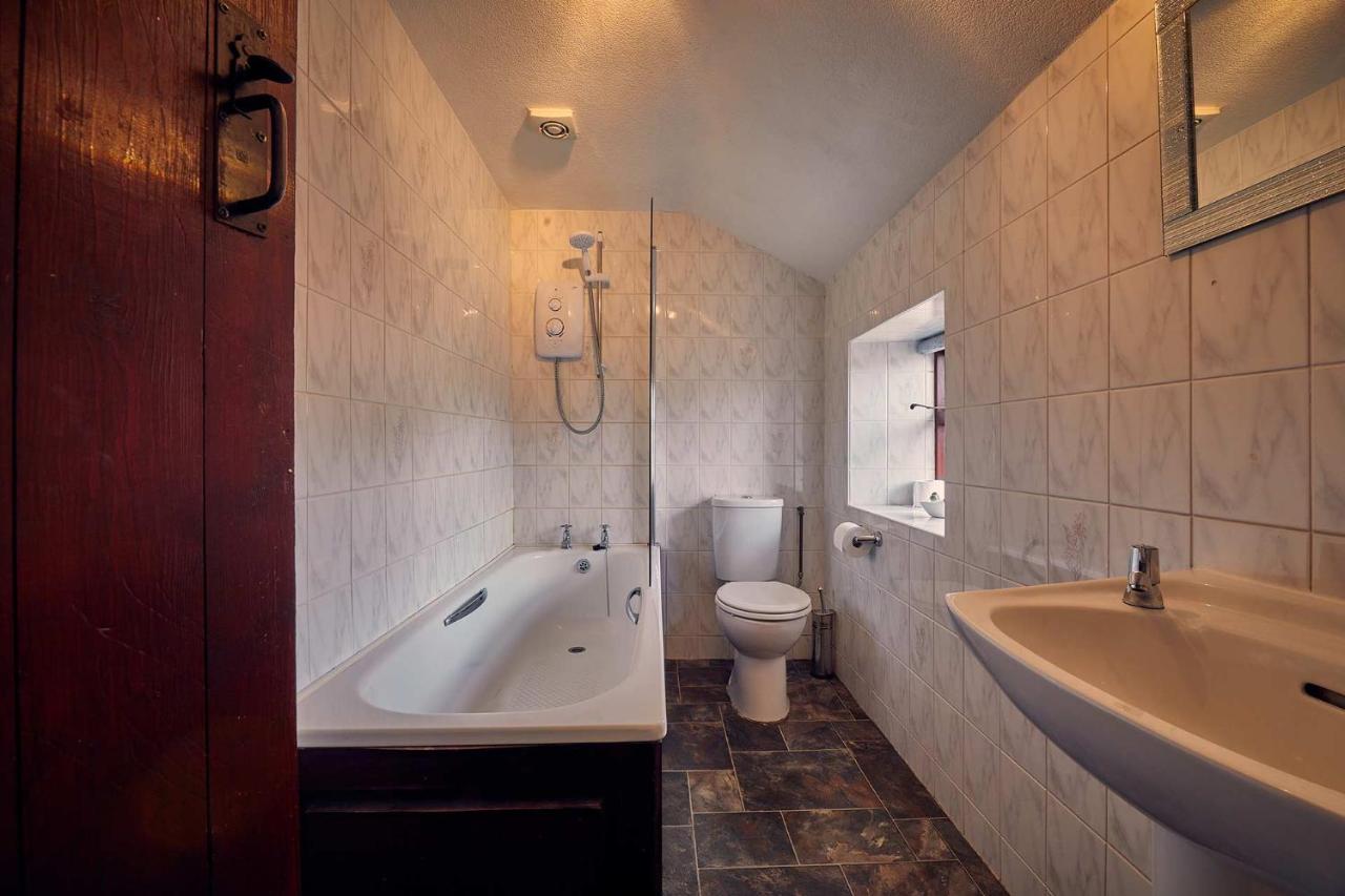 Host & Stay - Rose Cottage Bamburgh Esterno foto